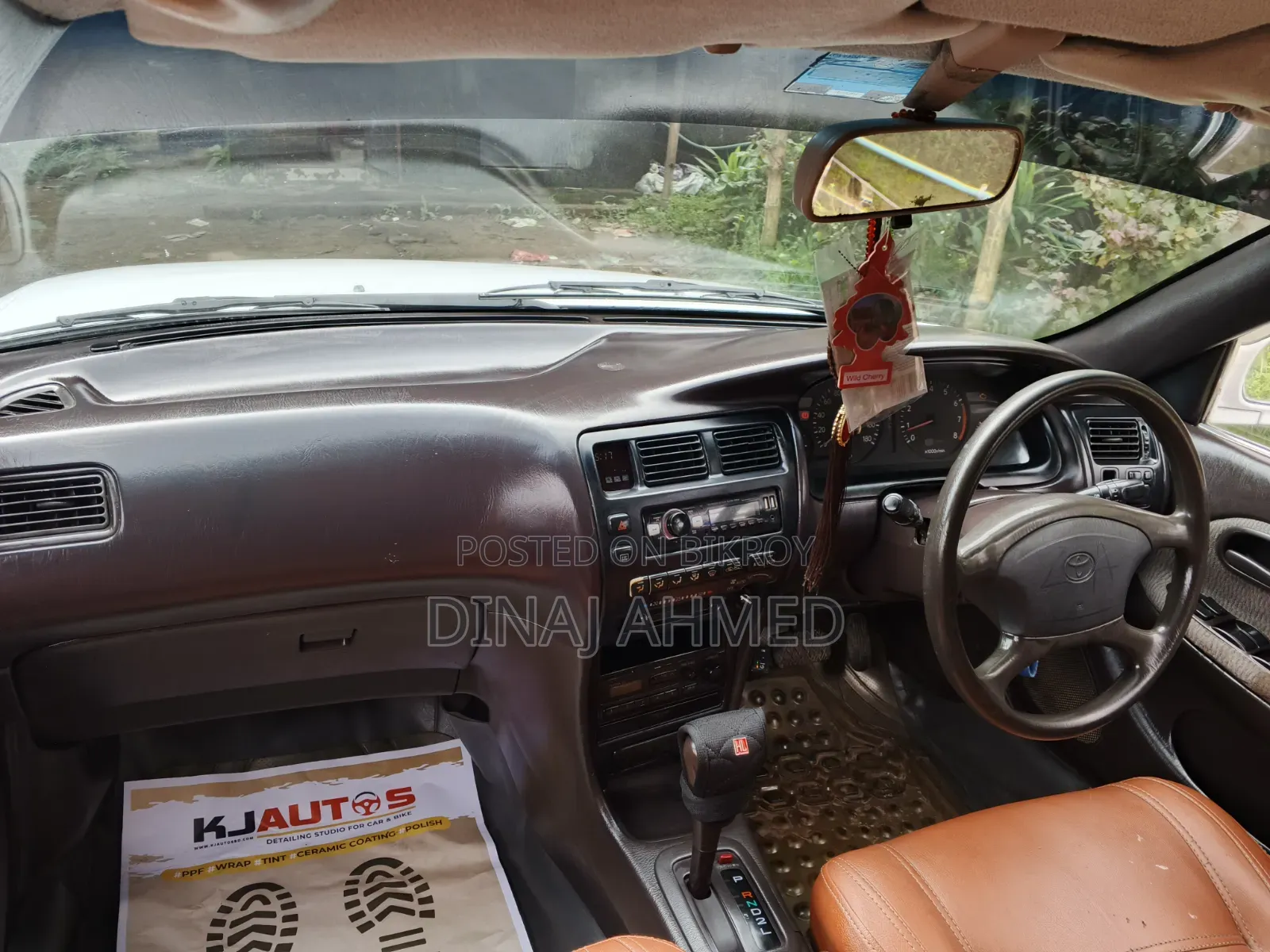 Toyota Corolla Automatic 1994 White