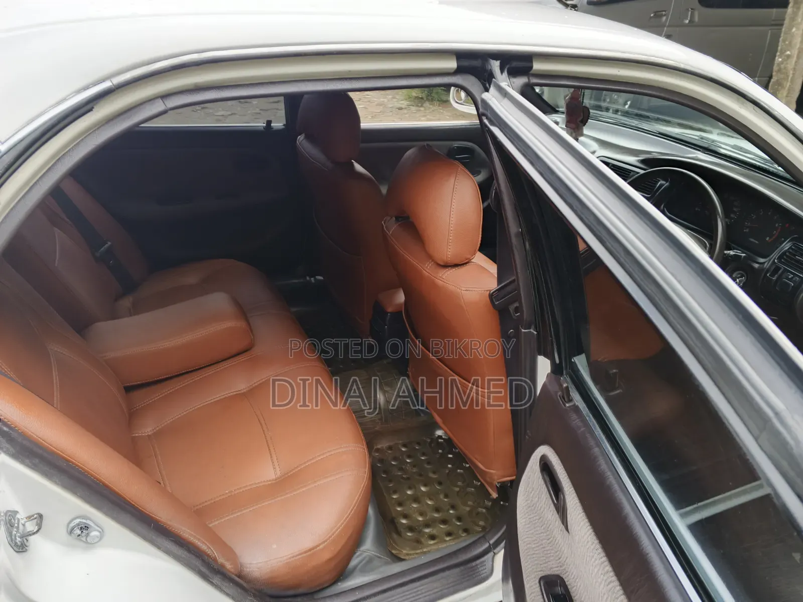 Toyota Corolla Automatic 1994 White