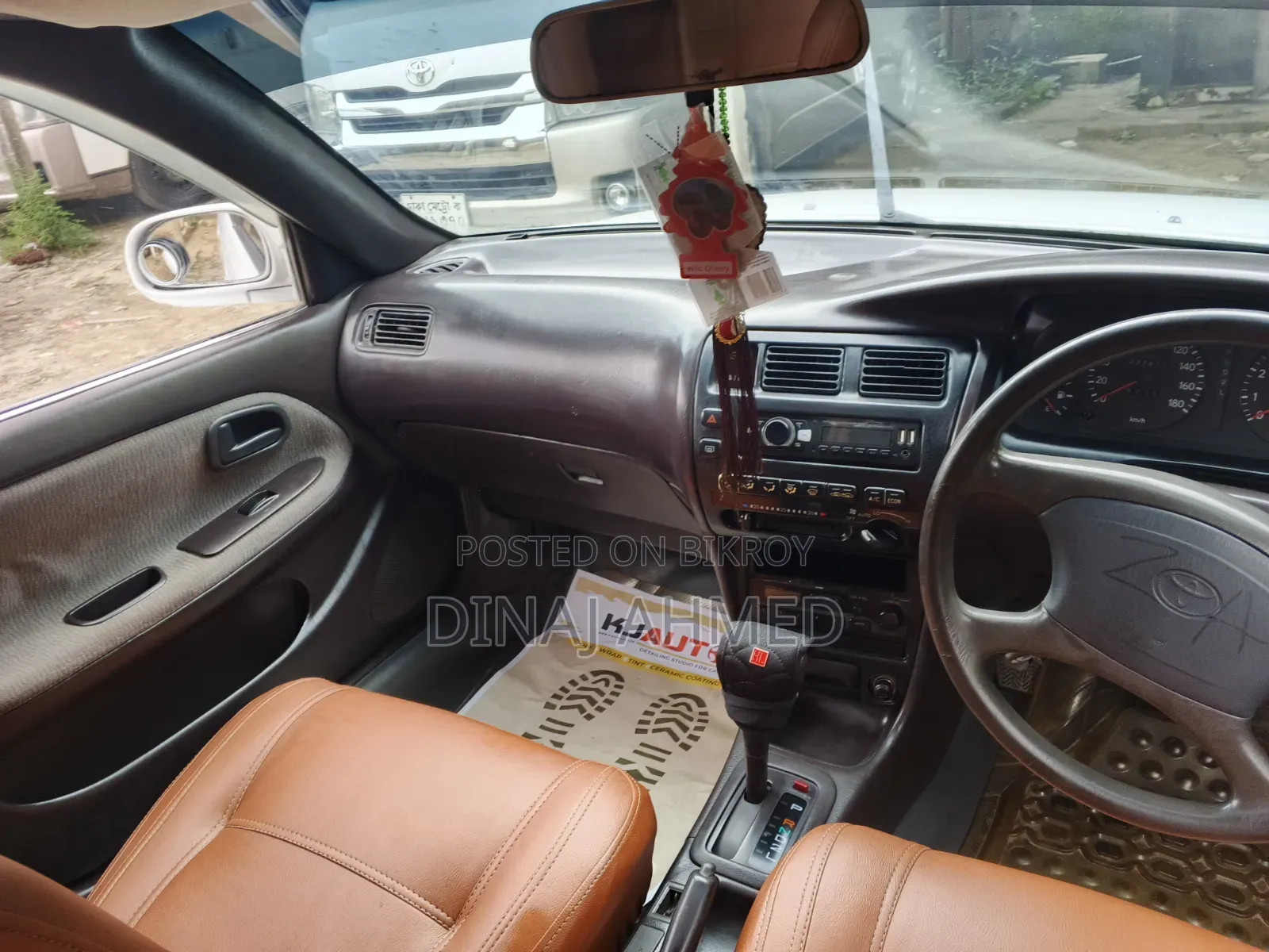 Toyota Corolla Automatic 1994 White