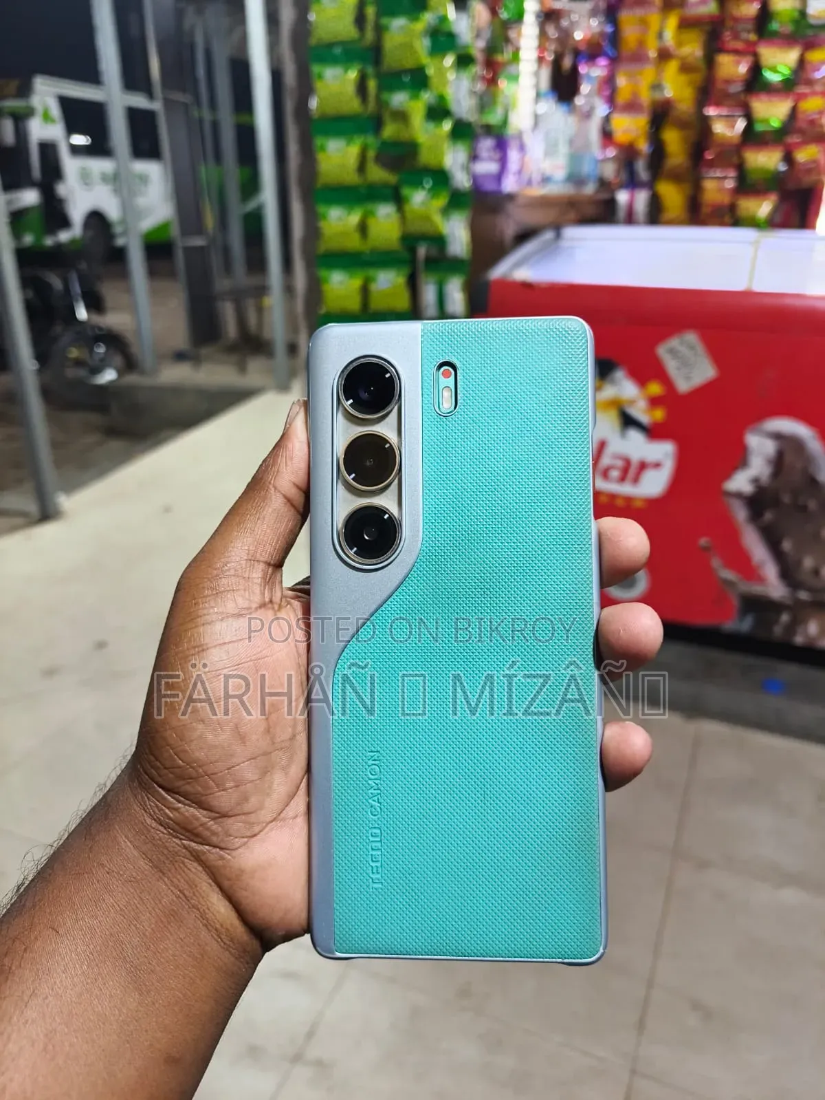 টেকনো ক্যামন ৪০ প্রো ৪জি ২৫৬ জিবি সবুজ