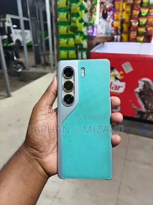 টেকনো ক্যামন ৪০ প্রো ৪জি ২৫৬ জিবি সবুজ