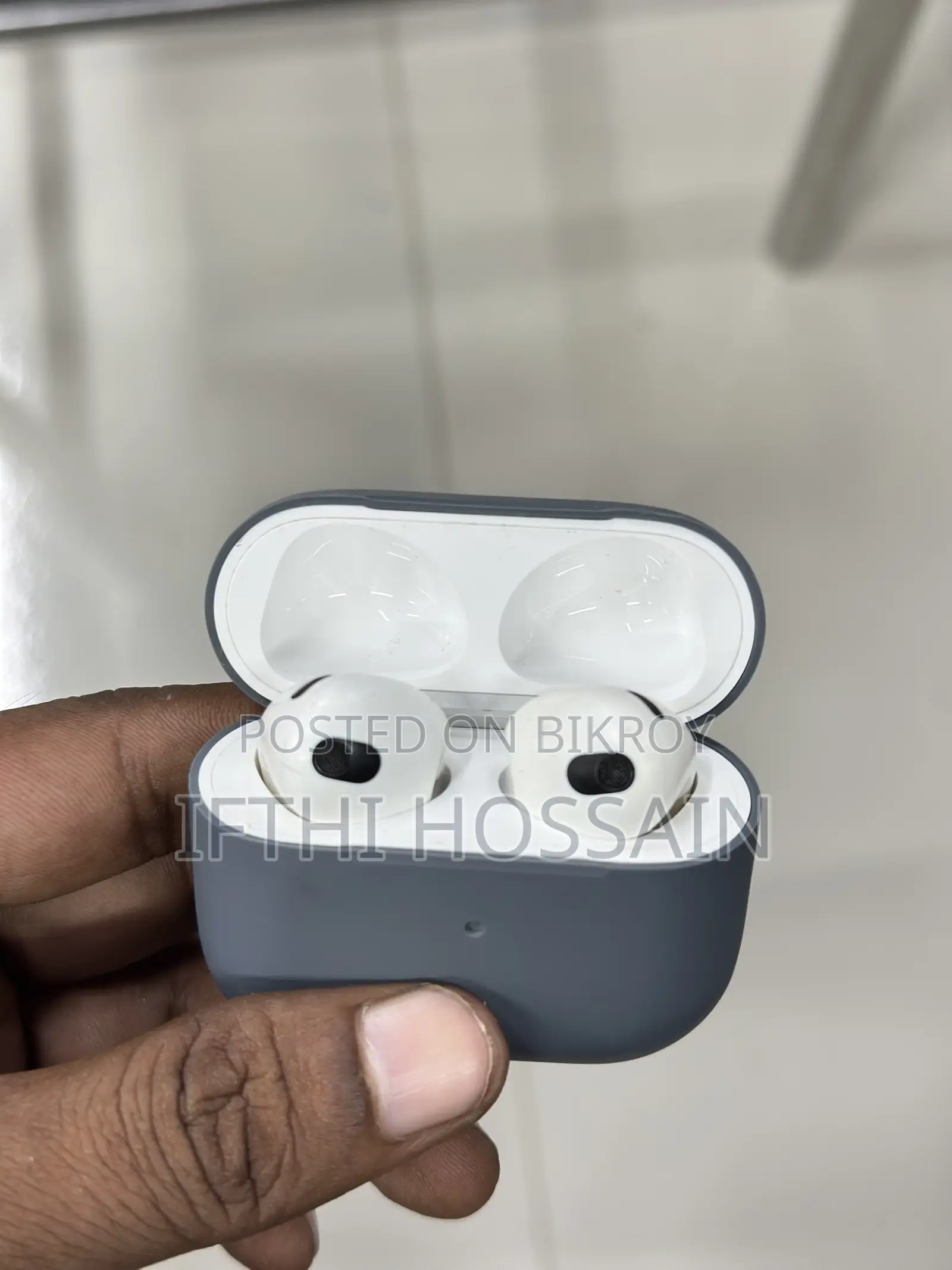 Apple AirPods 3rd Gen