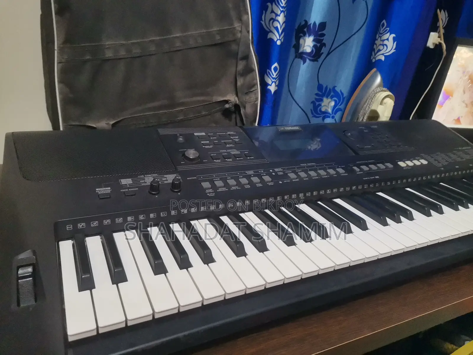 Yamaha PSR E-463