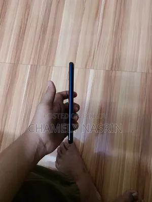 Vivo Y11 ৩২ জিবি নীল
