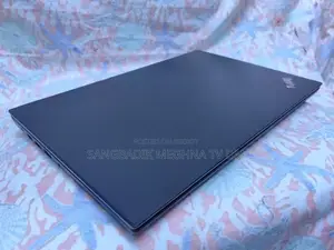 Laptop Lenovo 4GB Intel SSD 500GB