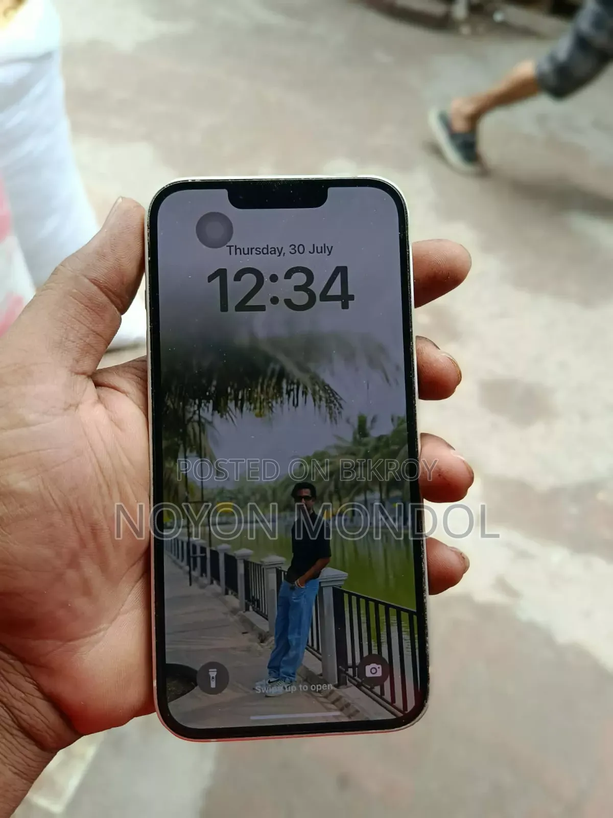 Apple iPhone 13 256 GB White