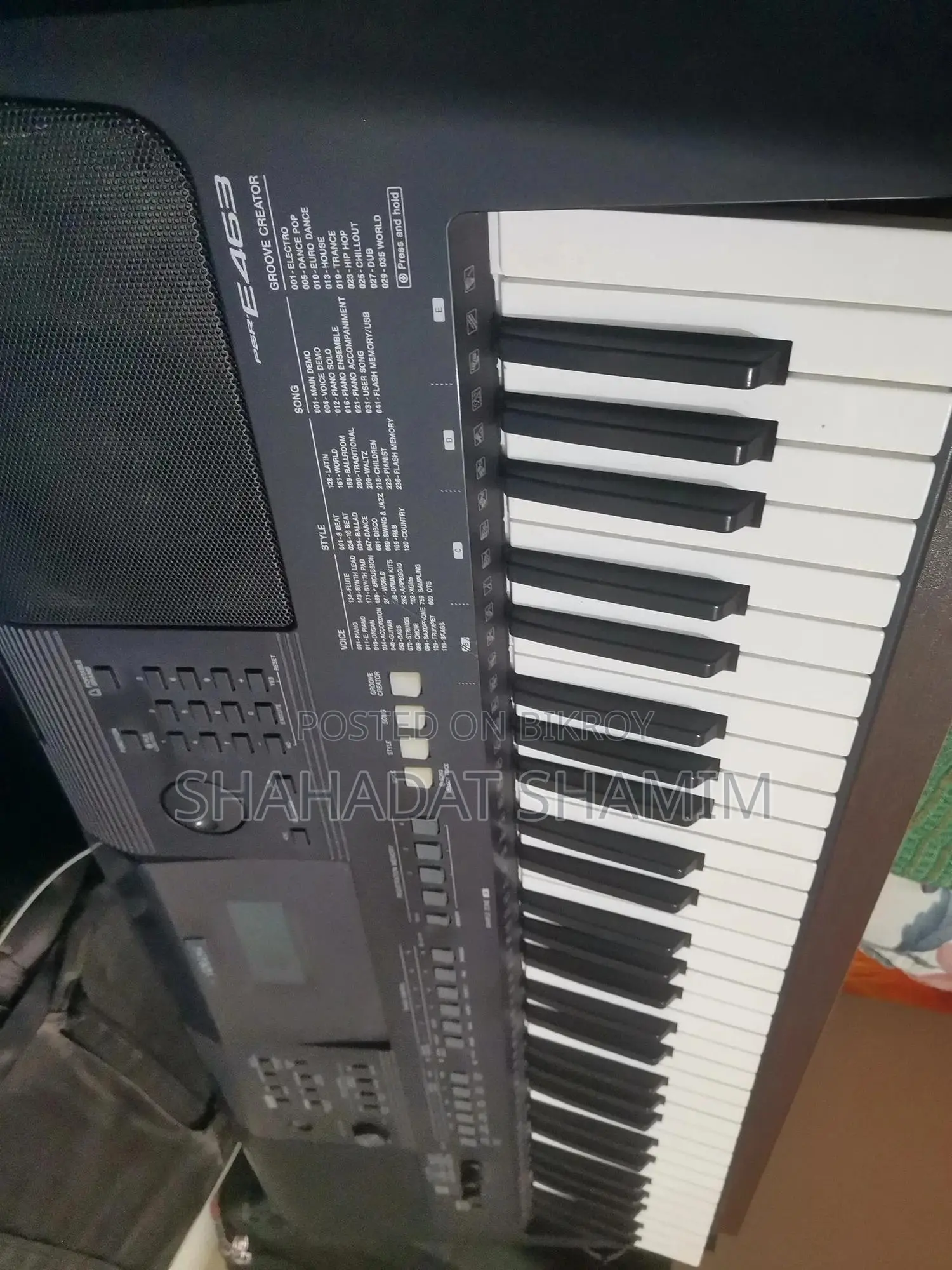 Yamaha PSR E-463