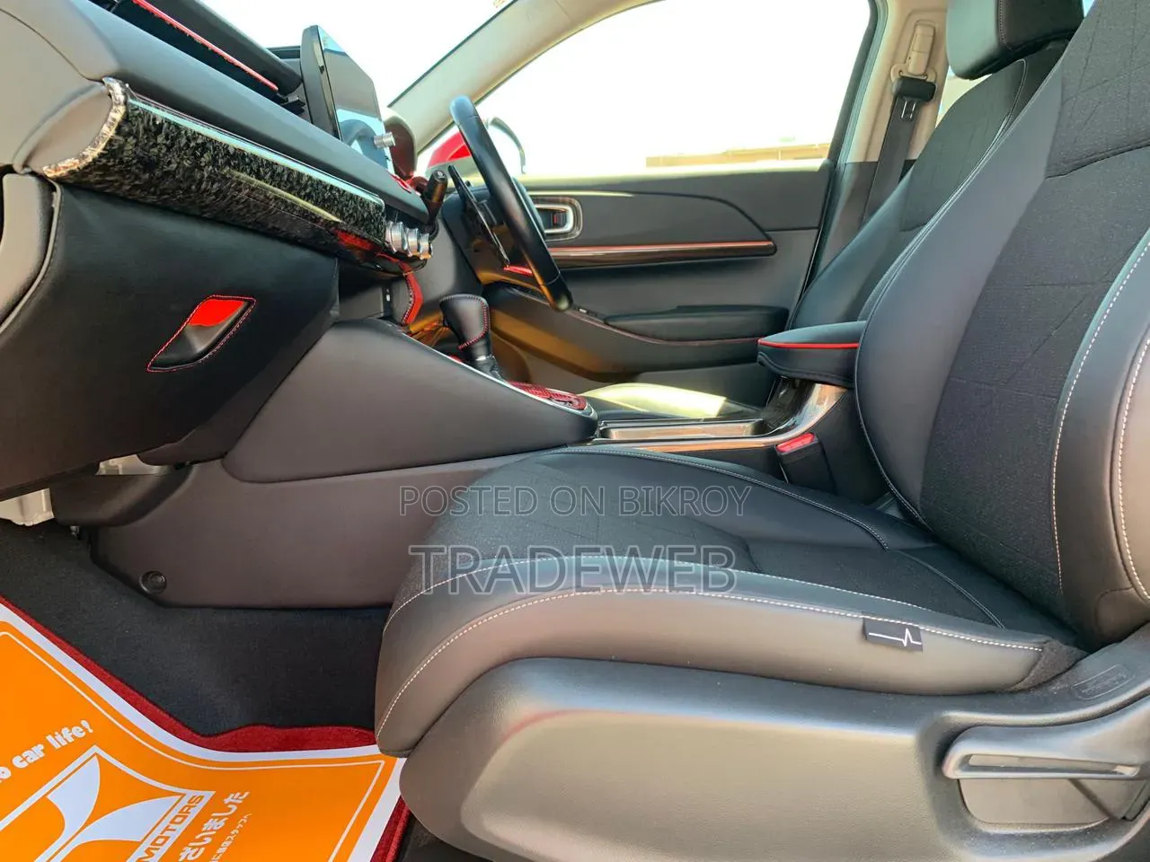 Honda Vezel 2021 White