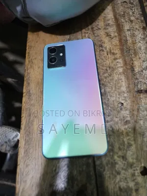 Vivo 128 GB Green