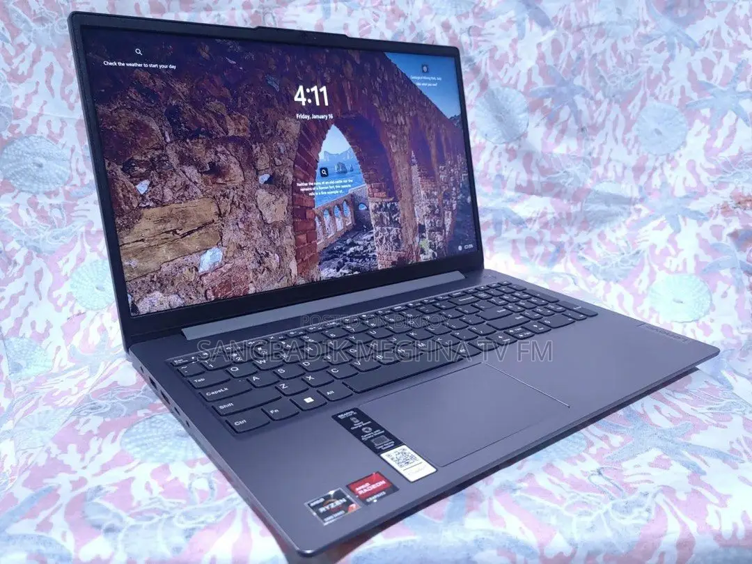 Laptop Lenovo 8GB AMD Ryzen SSD 512GB