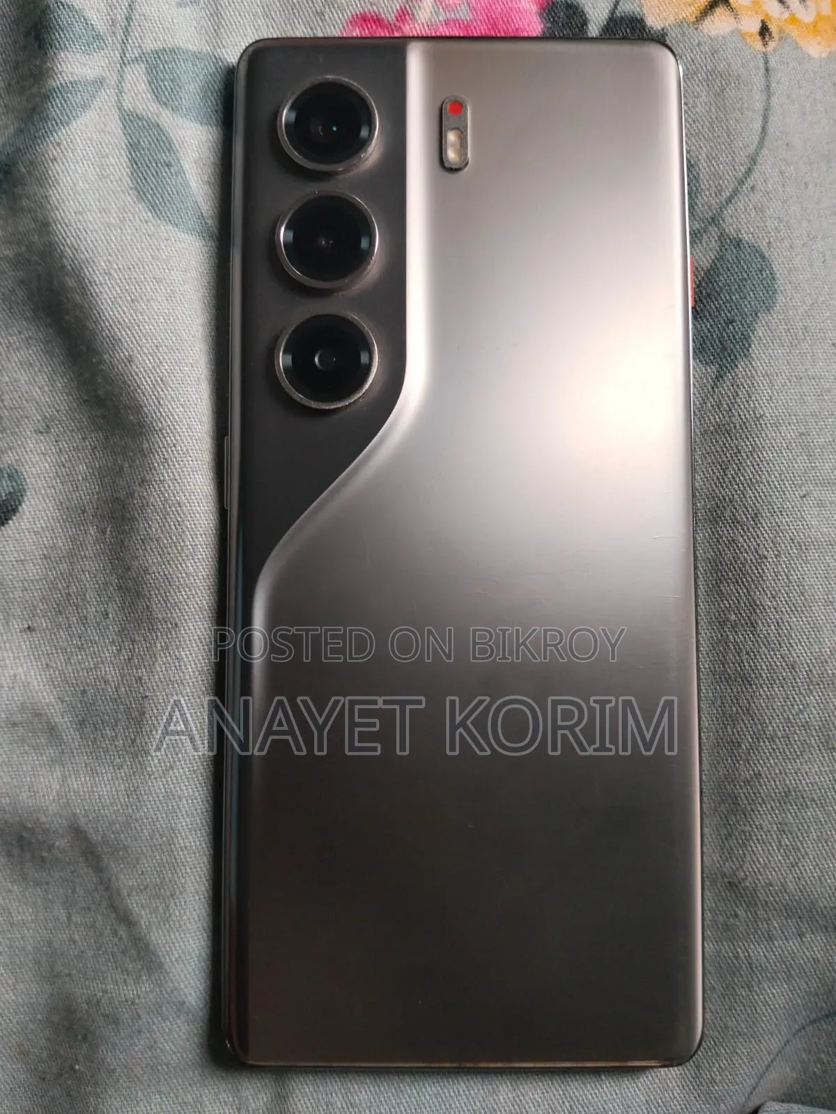 Tecno Camon 40 Pro 4G 256 GB Silver