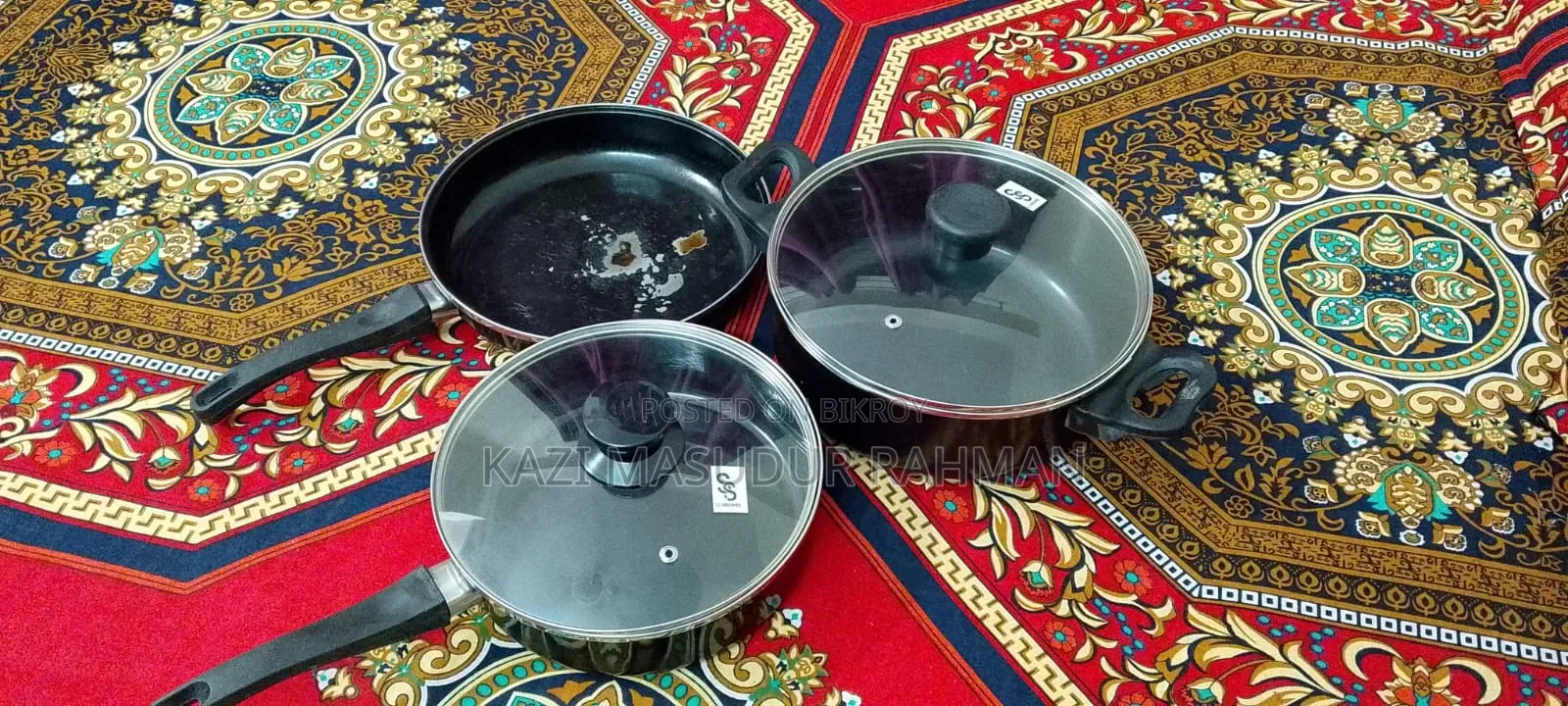 ৩ পিস নন-স্টিক কুকওয়্যার সেট (গ্লাস ঢাকনাসহ) – ভালো অবস্থায়