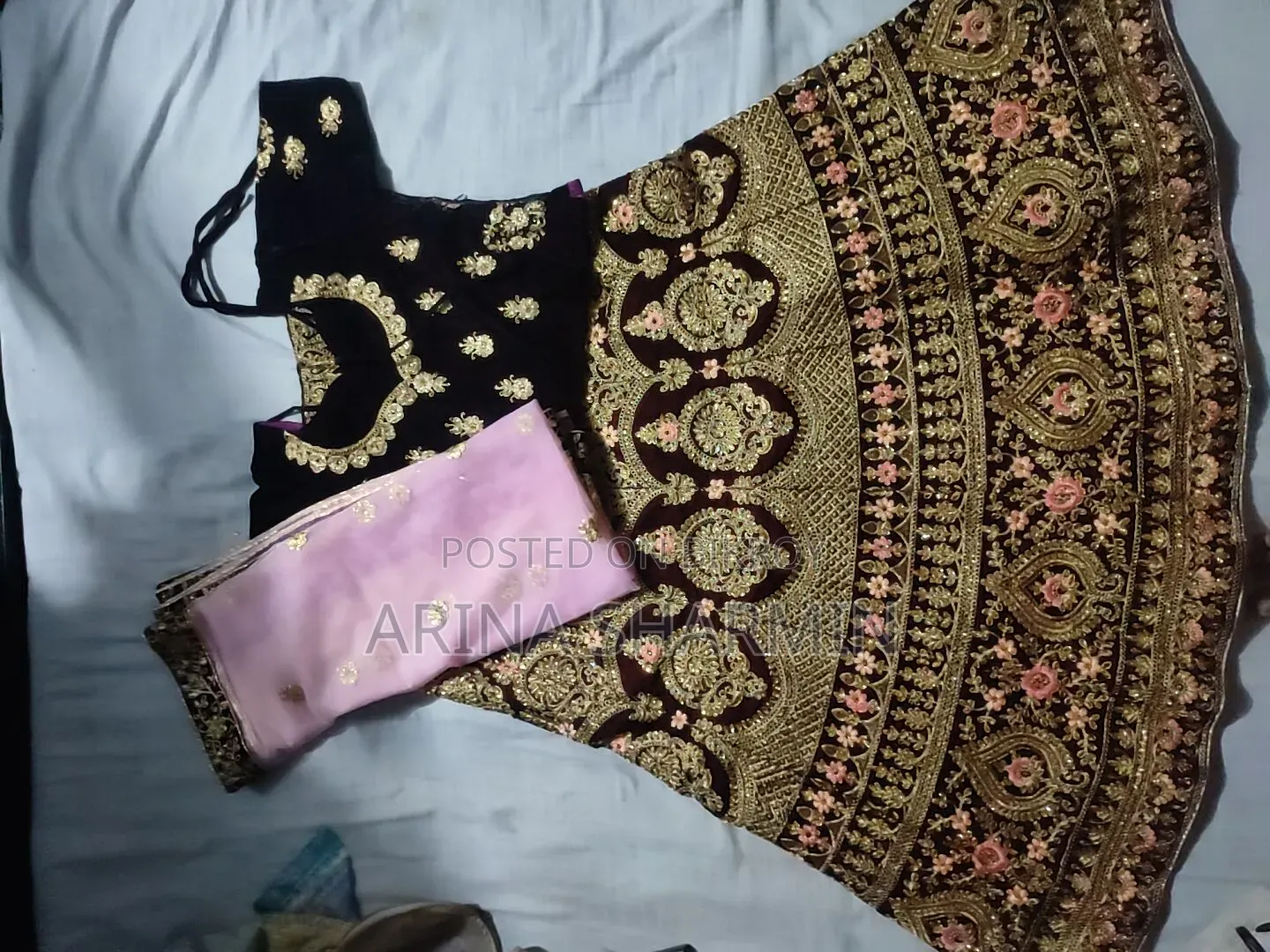 Used once. Completely fresh product. Only interested buyers contact, do not bother