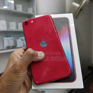 Apple iPhone SE (2020) 64 GB Red