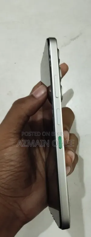 ইনফিনিক্স হট ৬০আই ১২৮ জিবি সাদা