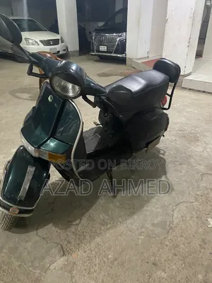 ভেসপা ১৫০ ২০০০