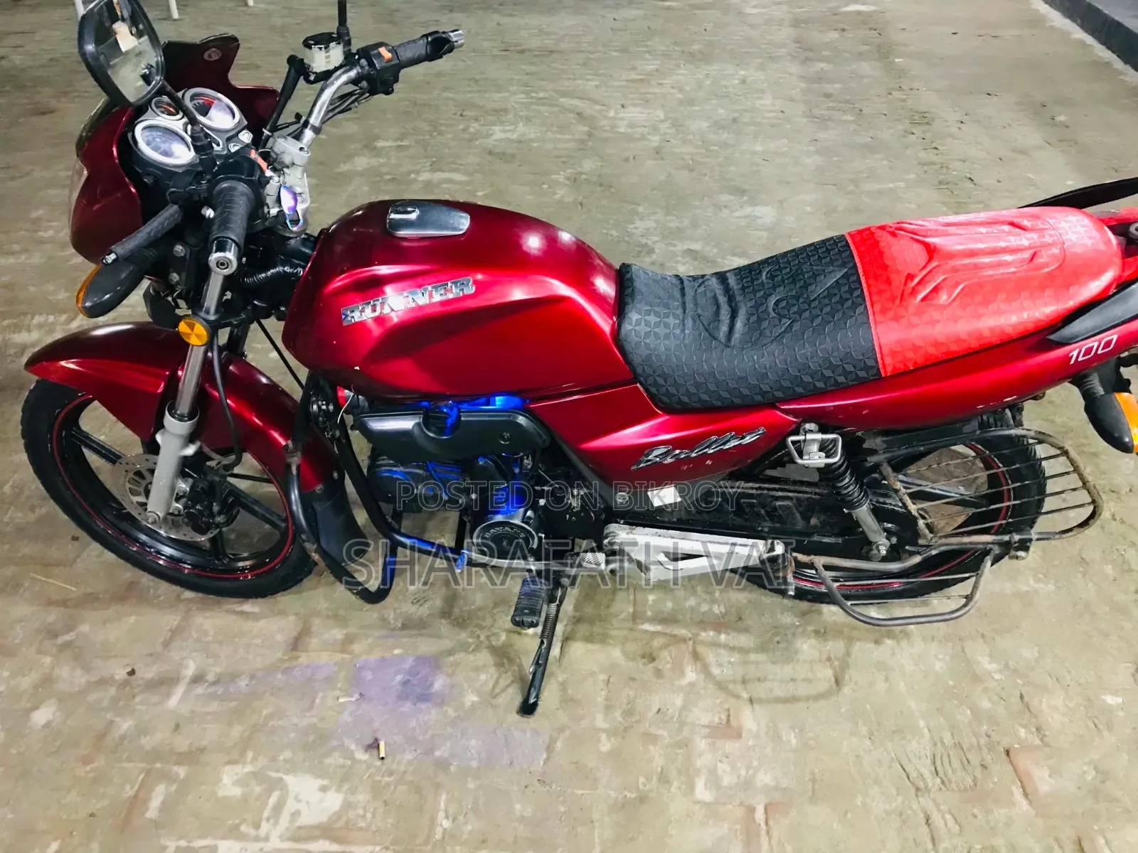 Runner Bullet 100 2018 Red