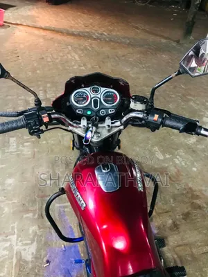 Runner Bullet 100 2018 Red