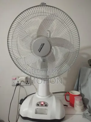 ডিফেন্ডার রিচার্জেবল ফ্যান
