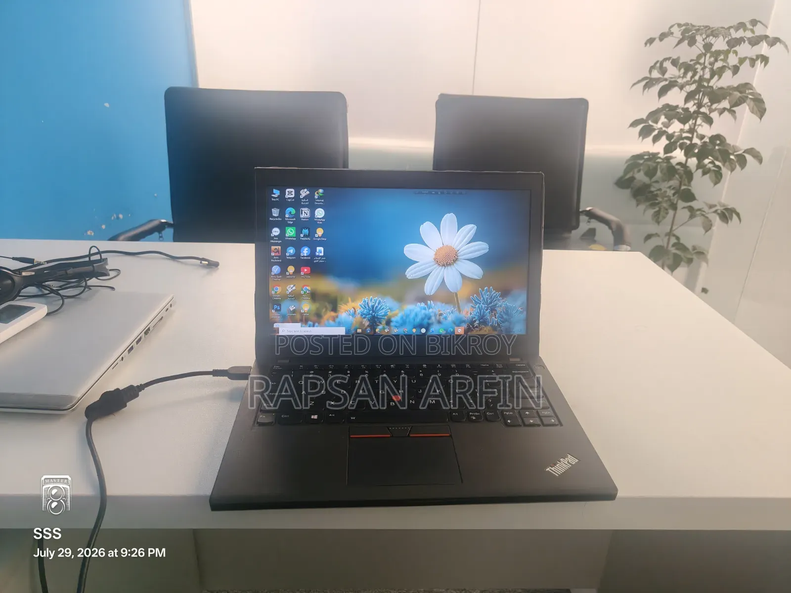 Lenovo ThinkPad X270 8GB Intel Core i5 SSD 256GB Laptop
