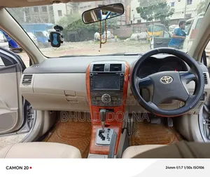 Toyota Axio 2010 Silver