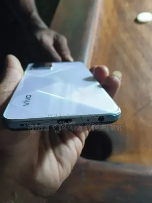 Vivo Y21 64 GB