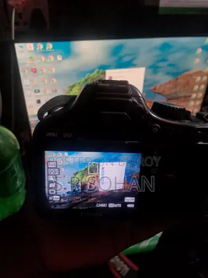 Canon EOS 650D DSLR Camera + 18-55mm Lens | 3 Battery | Charger