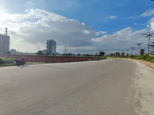 Block-N // 5 Katha // 80 Feet Road Urgent Plot Sale