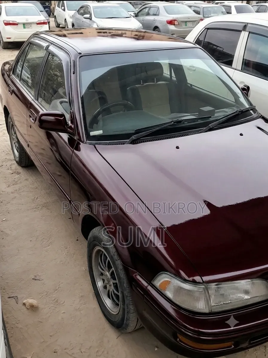 Toyota Carina 1992 Maroon