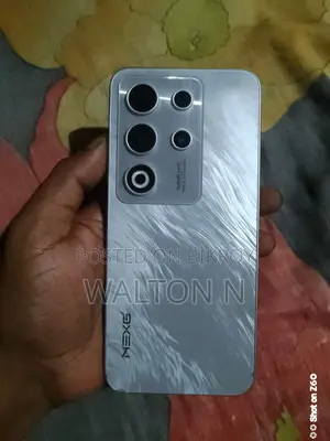 Walton NEXG N75 128 GB Silver