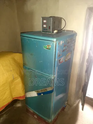 একটি ফ্রিজ বিক্রি করা হবে
