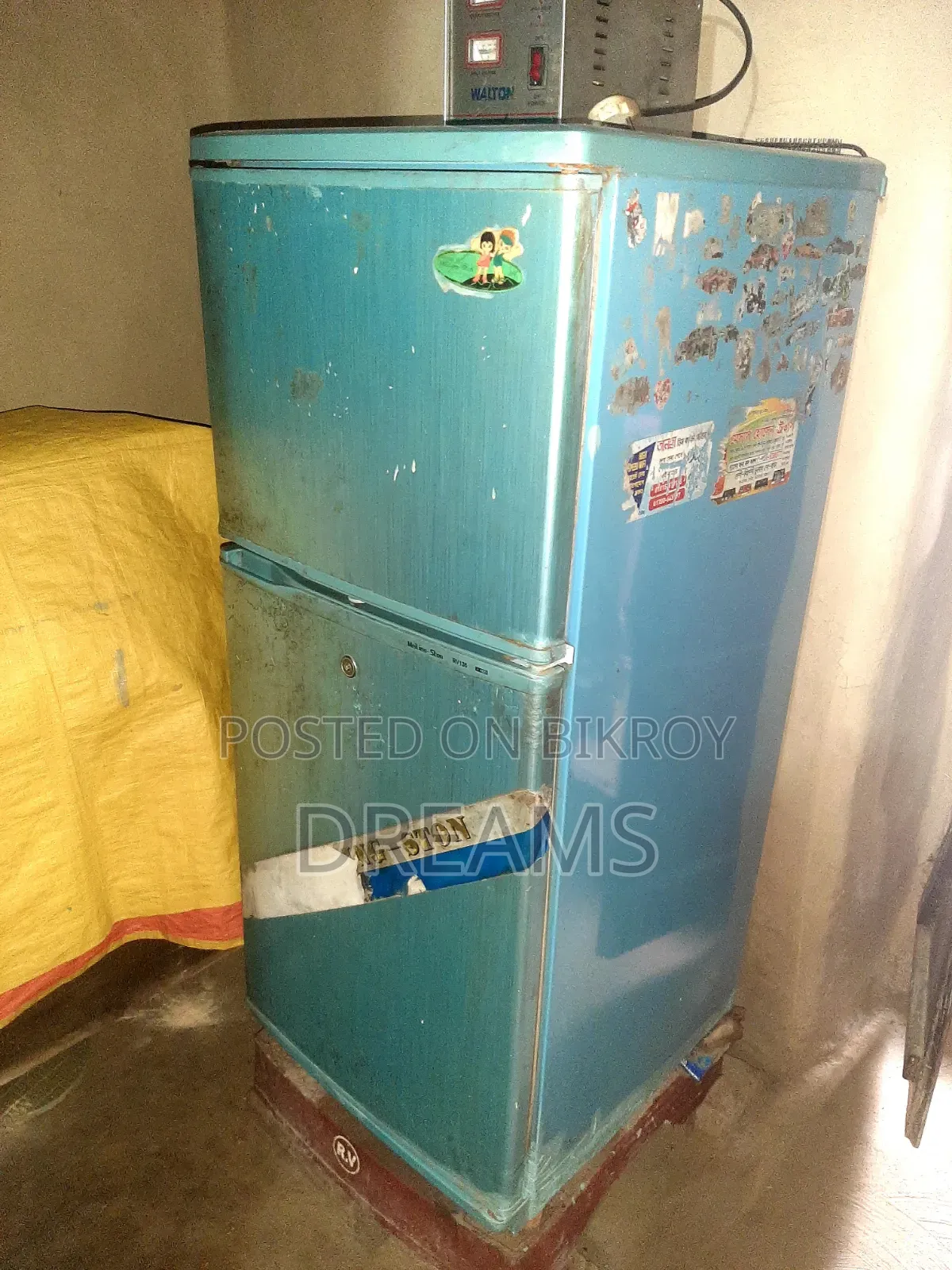 একটি ফ্রিজ বিক্রি করা হবে