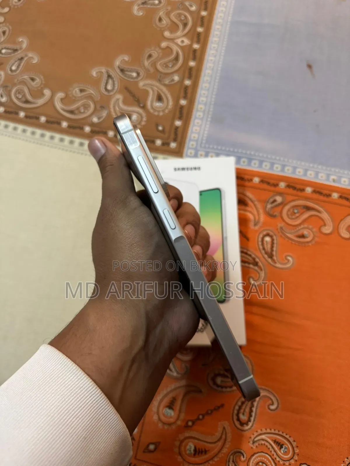 স্যামসাং গ্যালাক্সি এ৫৬ ২৫৬ জিবি সাদা