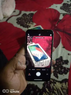 অ্যাপল আইফোন এক্স ৬৪ জিবি সাদা