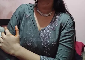 3-piece Kameez, Pants, and Orna
