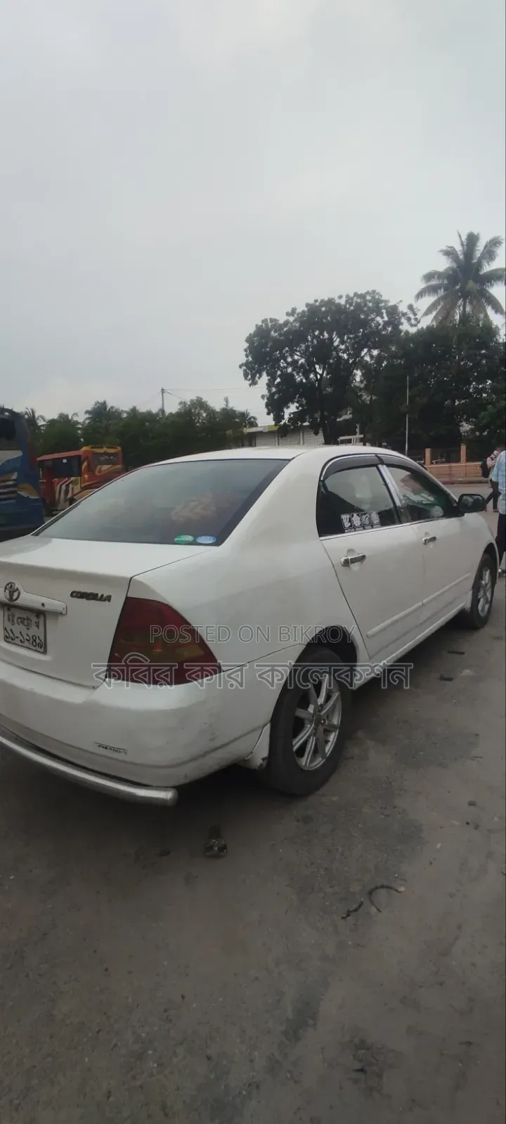 Toyota Corolla 2003 White
