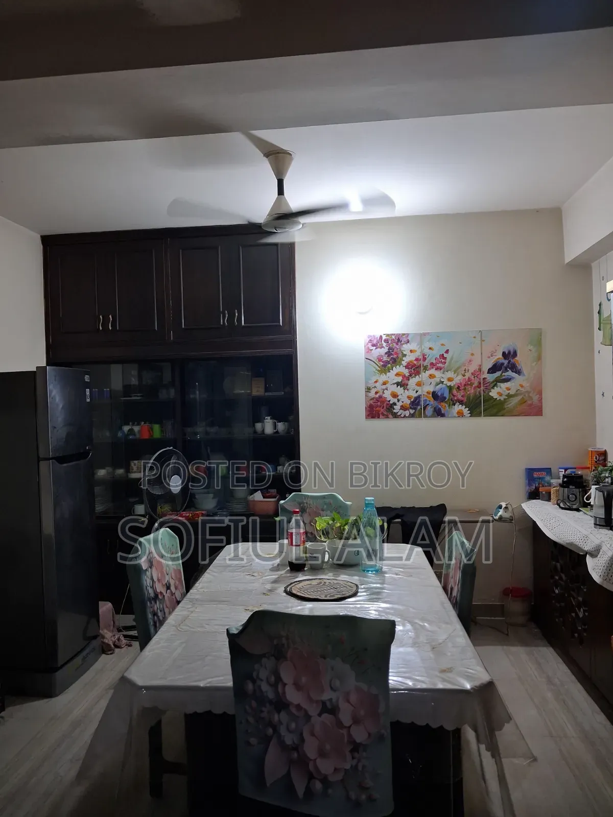 ঢাকা উদ্যানের ফার্নিশড ৩ বেডরুমের অ্যাপার্টমেন্ট বিক্রয়