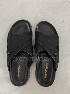 ক্রস কমফোর্টেবল স্যান্ডেল ব্ল্যাক