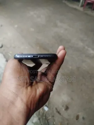 অ্যাপল আইফোন ৭ ৩২ জিবি ব্ল্যাক