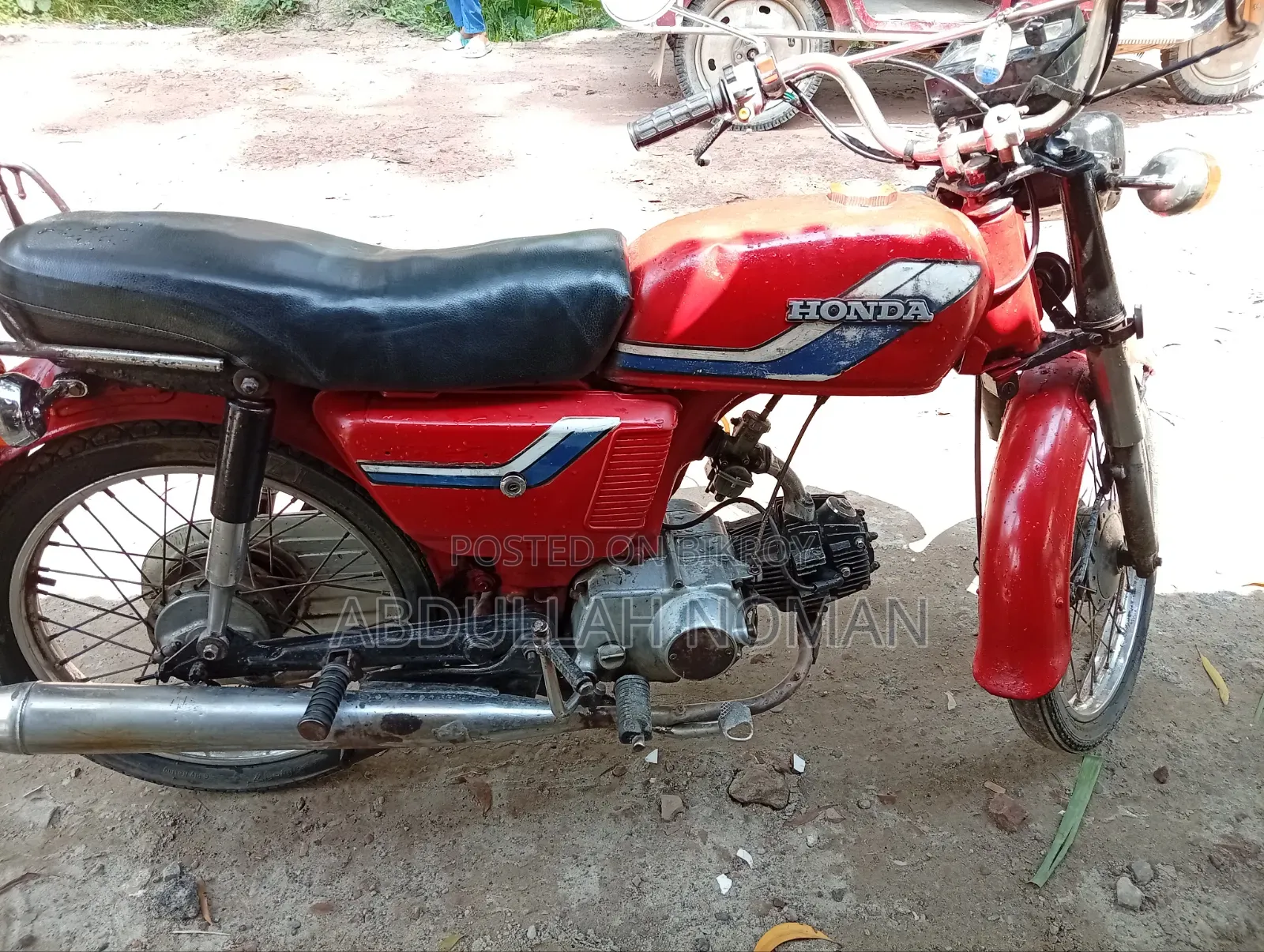 Honda 1998 Red