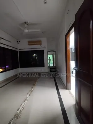 গুলশান নর্থের জন্য ২৮০০ বর্গফুটের অফিস স্পেস ভাড়া
