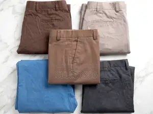 কিছু ব্যবহৃত পুরুষদের প্যান্ট