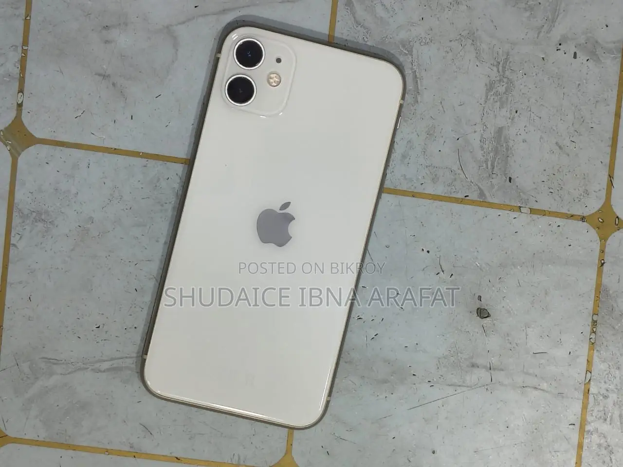 অ্যাপল আইফোন ১১ ১২৮ জিবি হোয়াইট