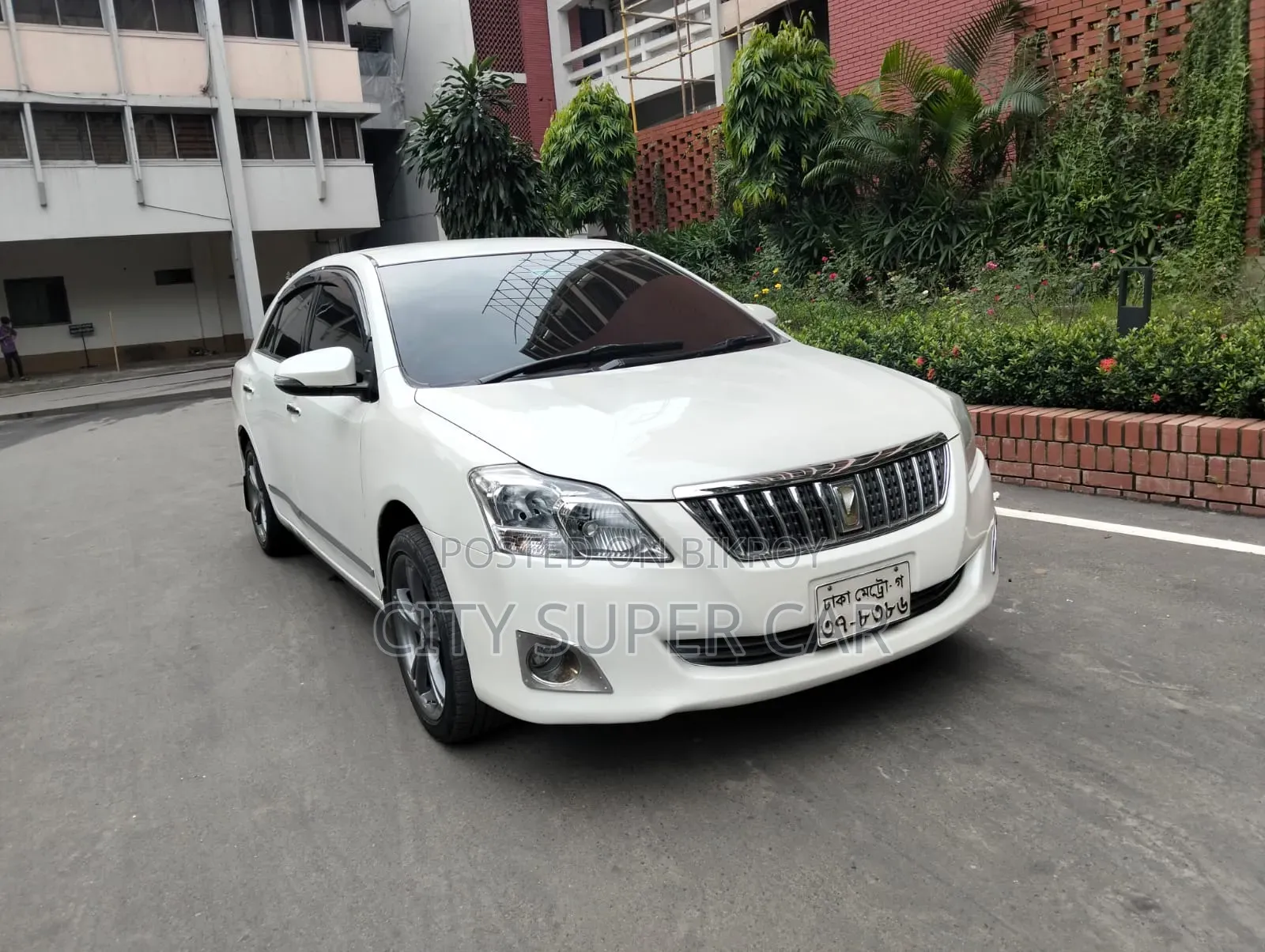 Toyota Premio 2015 White