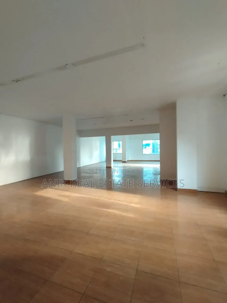 Commercial 2000 SFT Office Space Rent for Gulshan