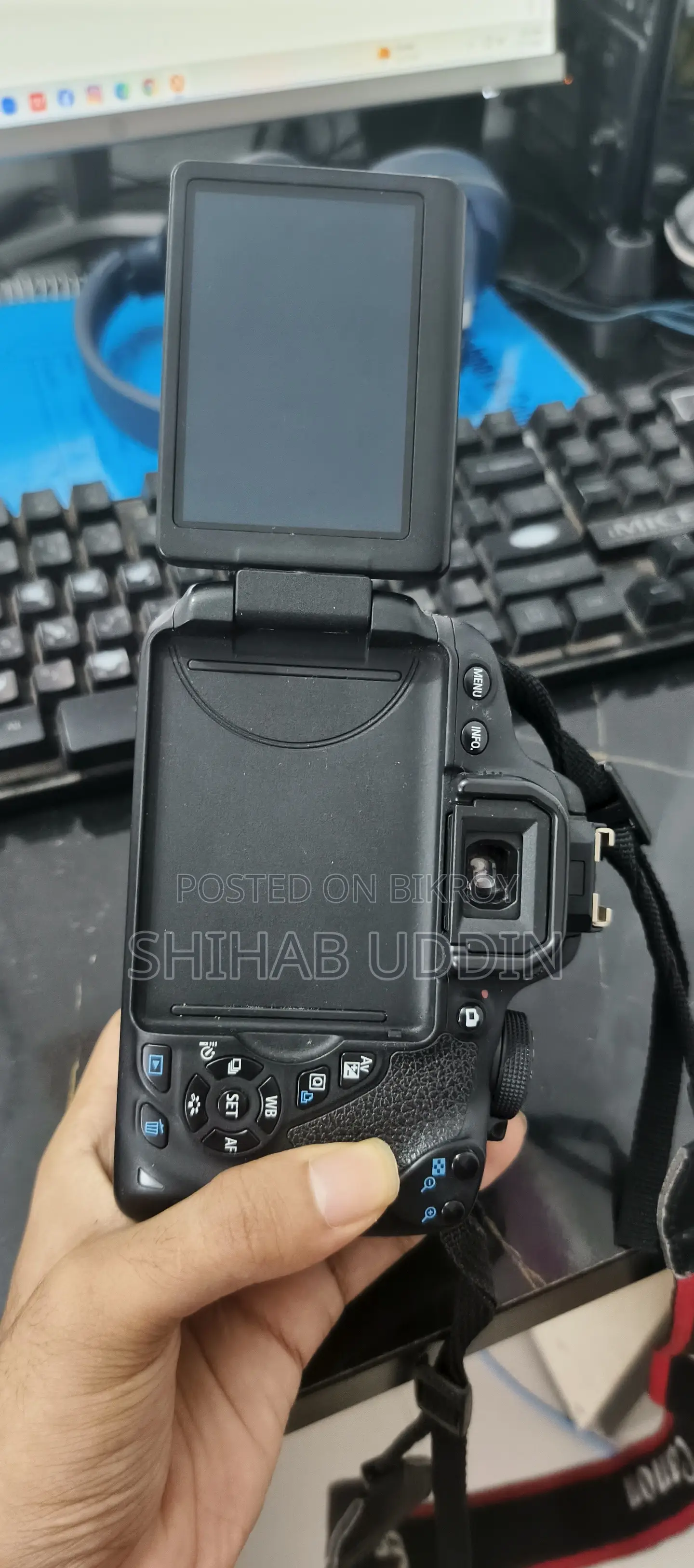 Model: Canon EOS 700D
