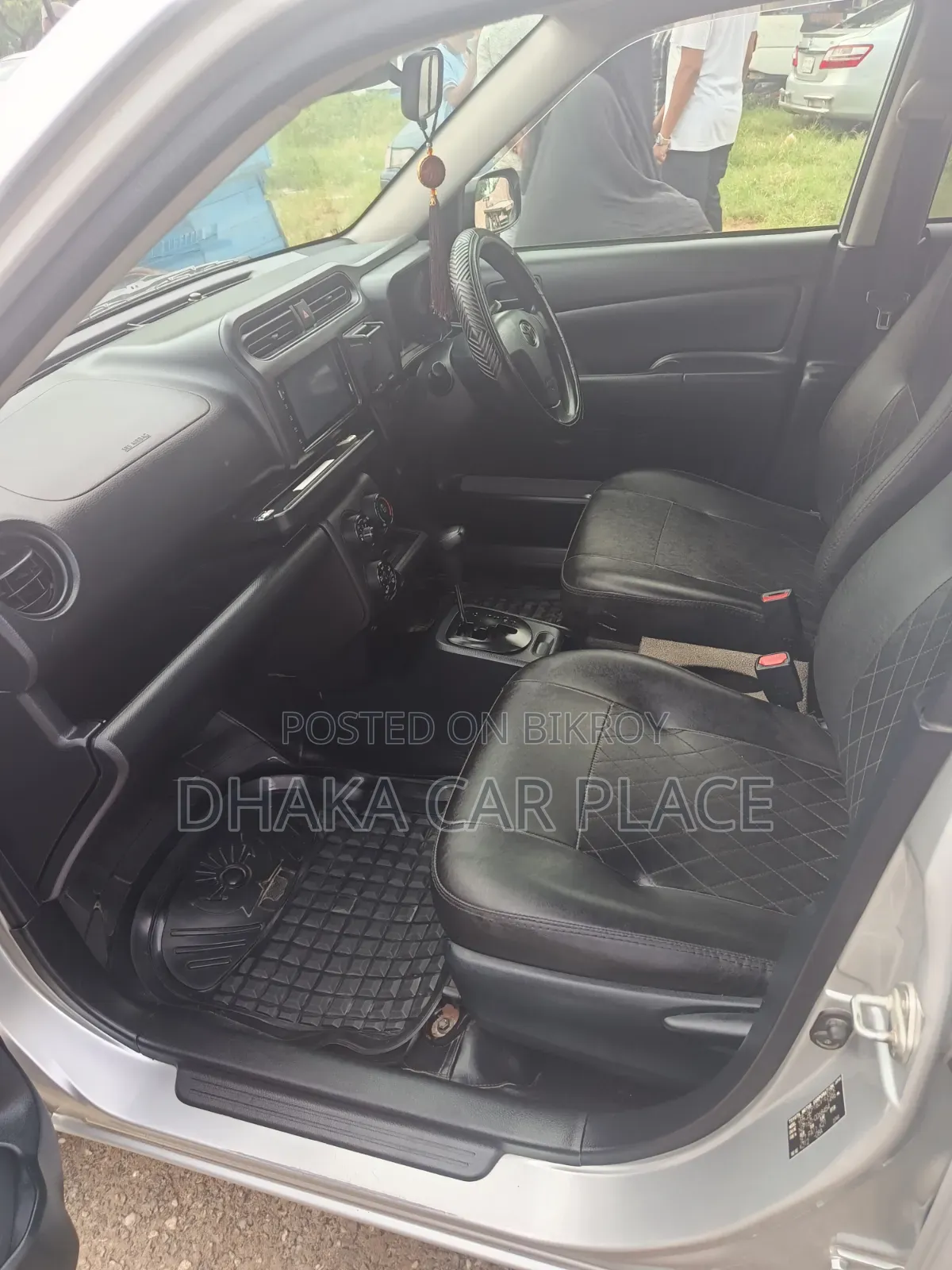 Toyota Probox 2017 Silver