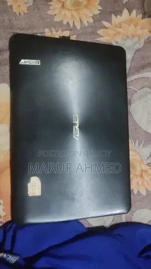 Laptop ASUS X555LA 4GB Intel Core i3 Hard Disk Drive + Solid State Drive 640GB