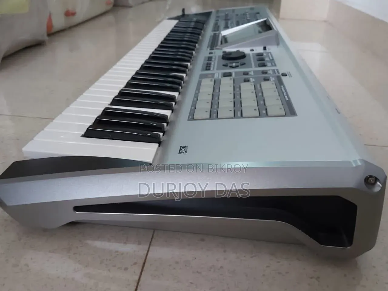 Brand New Roland Fantom X6