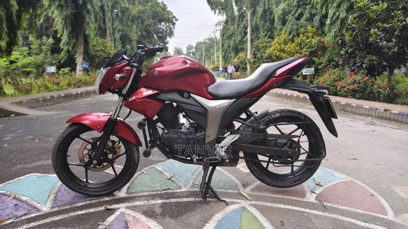 সুজুকি জিক্সার ২০২২ রেড